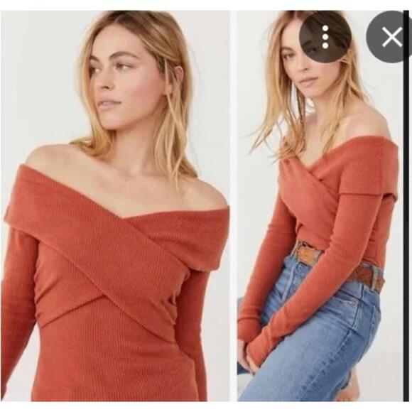 Free People Off The Shoulder Sweater Size Small - Picture 11 of 12